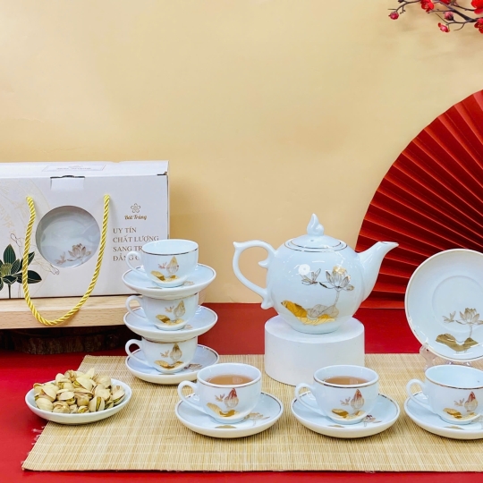 Bộ bình trà Bát Tràng mã BBT022