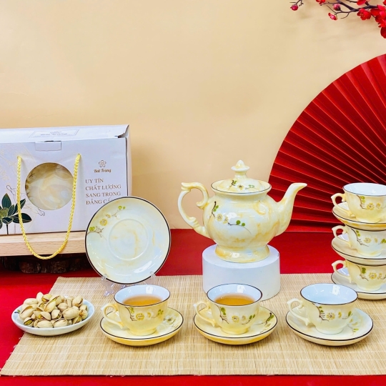 Bộ bình trà Bát Tràng mã BBT025