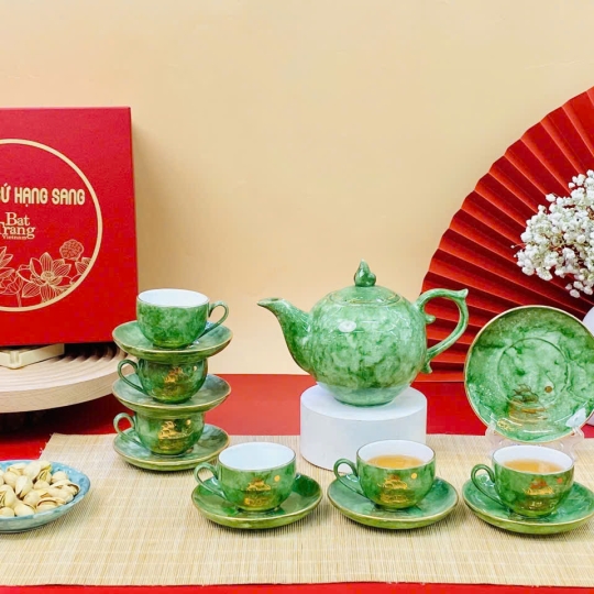 Bộ bình trà Bát Tràng mã BBT027